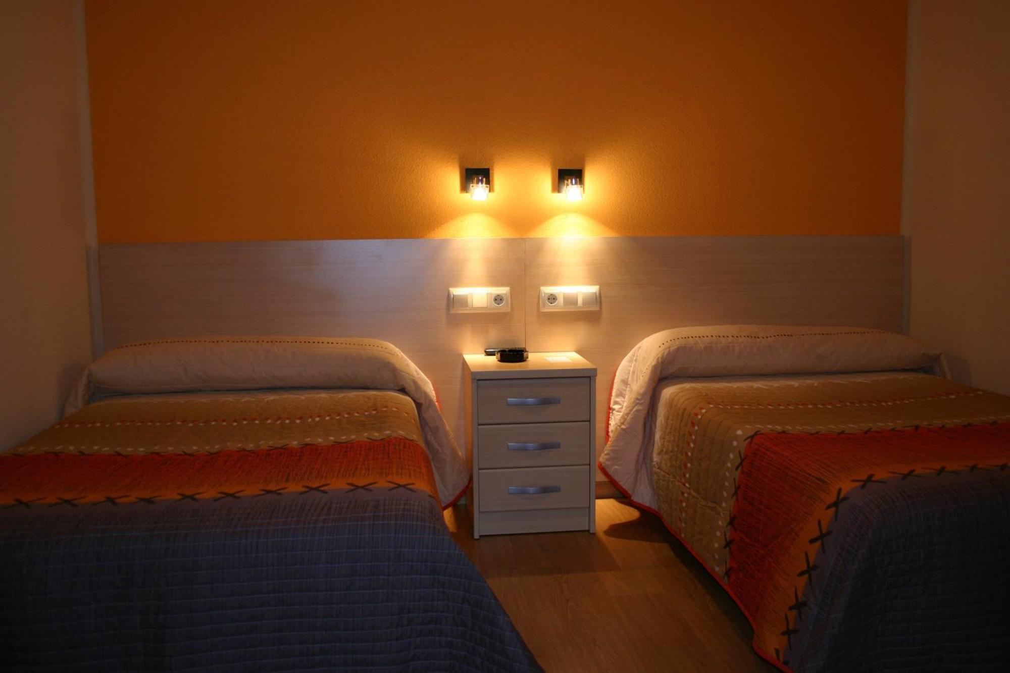 Hostal Hispanico I Саламанка Екстер'єр фото