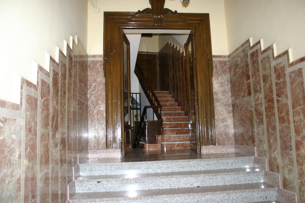 Hostal Hispanico I Саламанка Екстер'єр фото