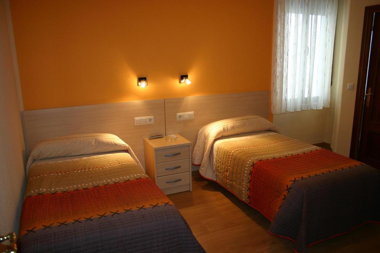 Hostal Hispanico I Саламанка Екстер'єр фото